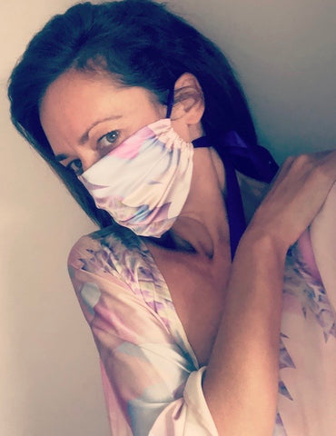 Stay Safe 'n Sexy London Silk Face Mask in Coralia Print